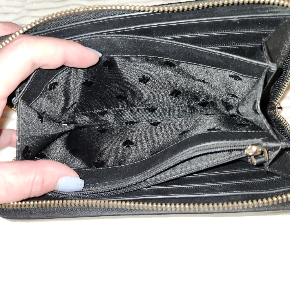 EUC Kate Spade bicolor continental zip wallet - Picture 7 of 11